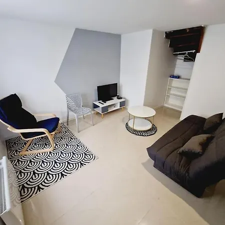 Maison Calme Et Toute Equipee Avec Jardin * Maing